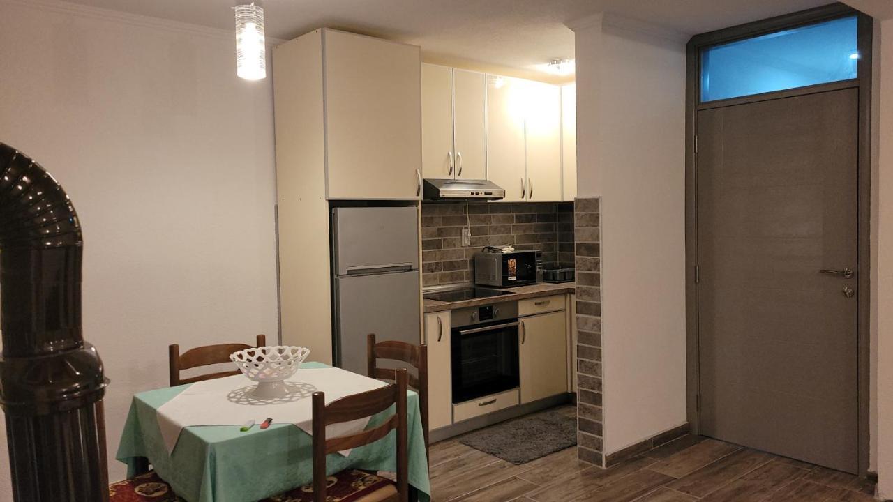 Apartman Mijatovic 자블야크 외부 사진
